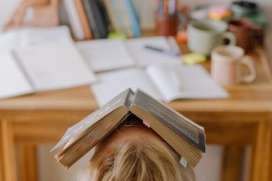 10 Mind-Blowing Tips to Crush Study Procrastination